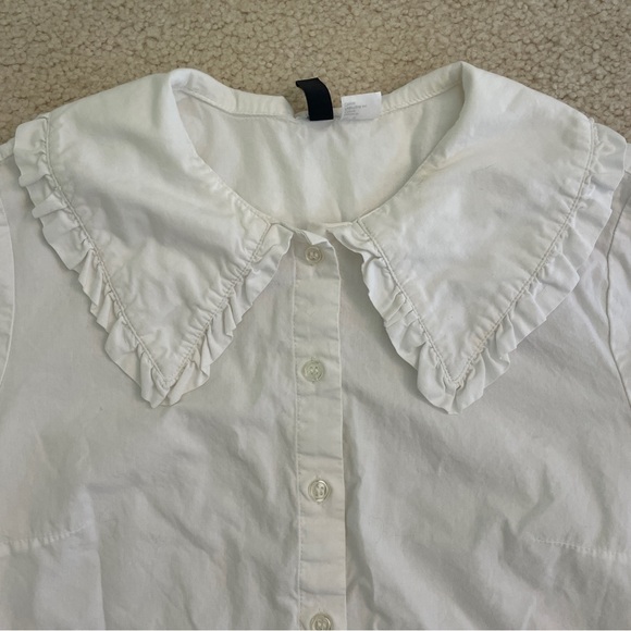 H&M Ruffle Collar Shirt - Picture 2 of 11